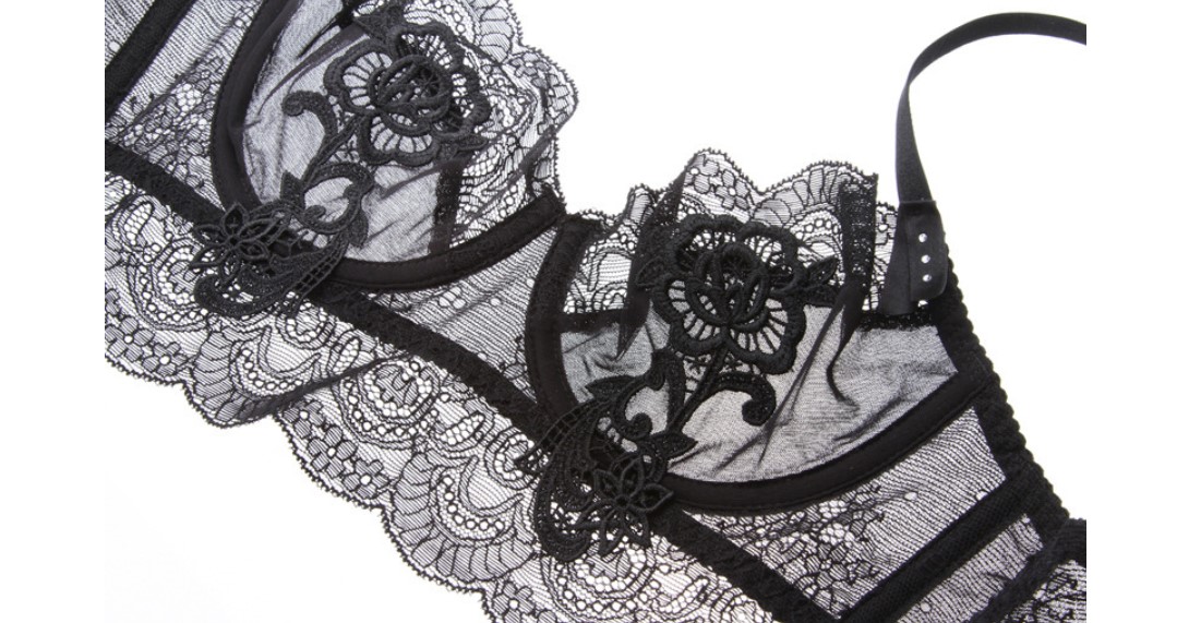 Women's Floral Lace Bra and Panties 2 Pcs Set