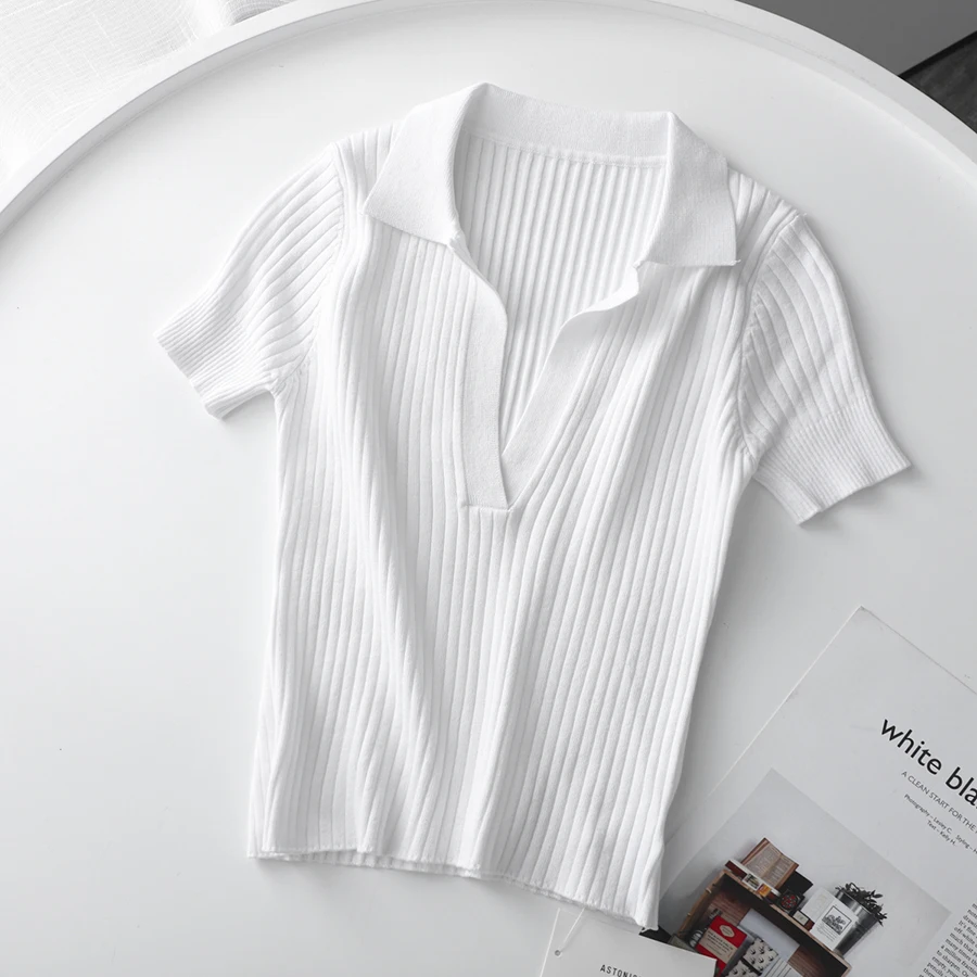 Women's Solid Color Short Sleeved Crop Top