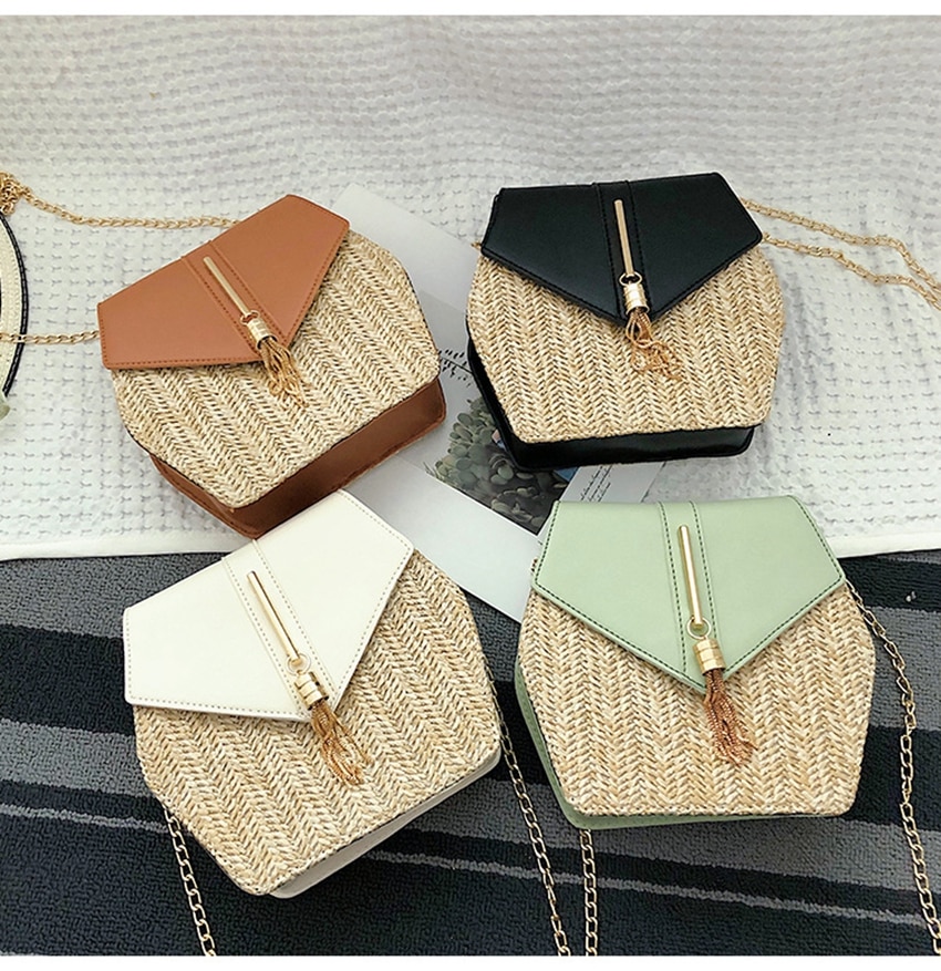 Women's Woven Straw Bucket Shaped Crossbody Bag